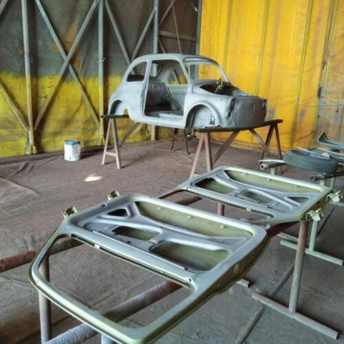 A classic Fiat 500 restoration project - Garage Fiat 500